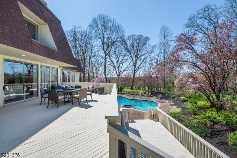 Summit Woods - Residential