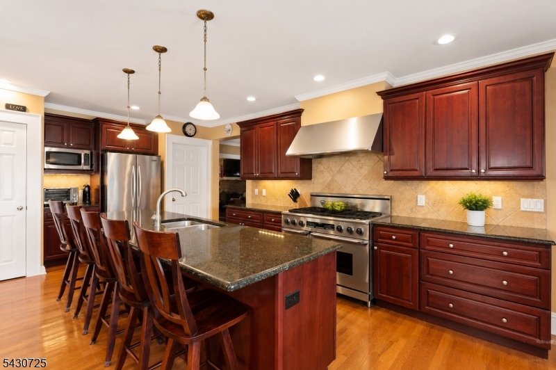BROOKDALE - Residential
