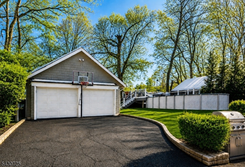 BROOKDALE - Residential