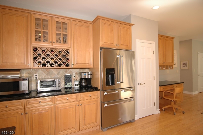HUNTERS RIDGE - Residential