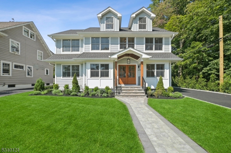 Upper Montclair - Residential