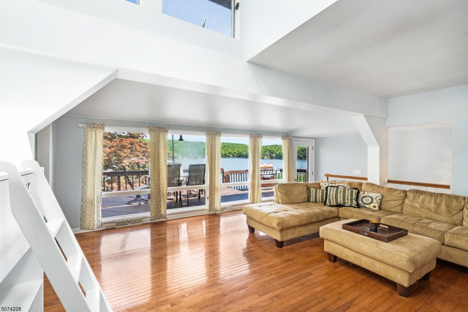 Lakefront - Residential