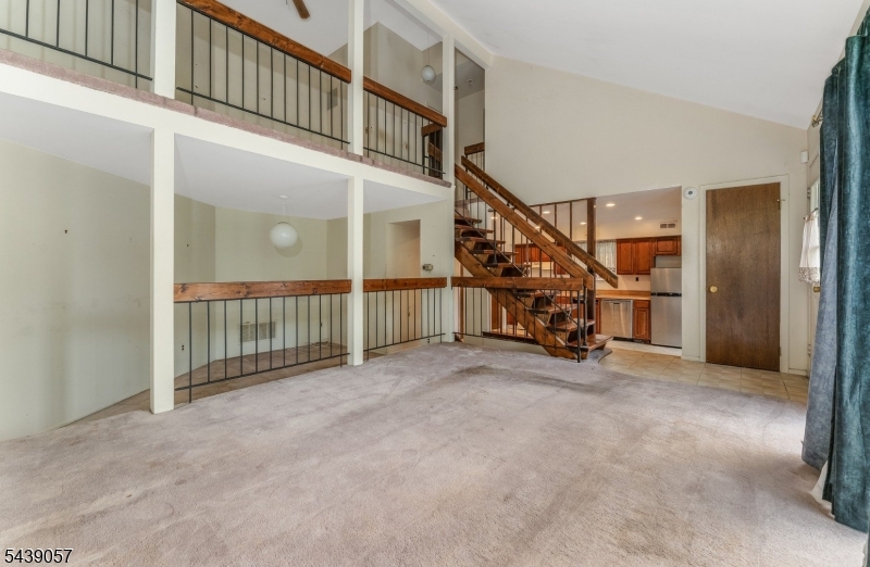 THE MEADOWS - Residential