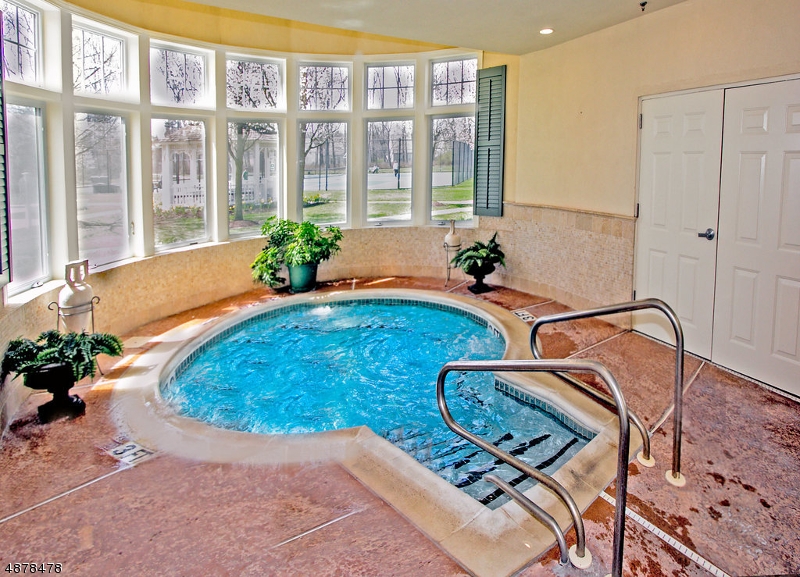 Somerset Run - Residential