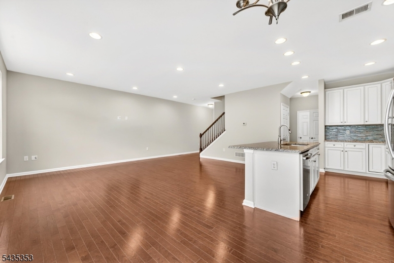 Montgomery Ridge - Residential
