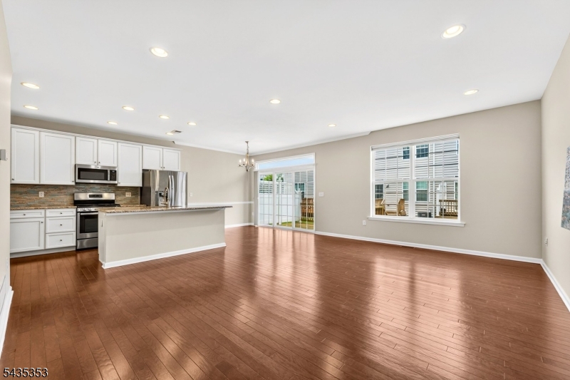 Montgomery Ridge - Residential