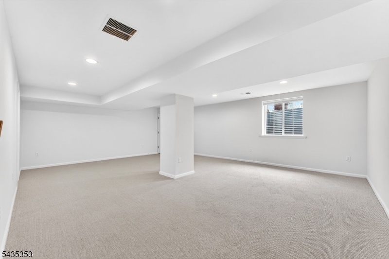 Montgomery Ridge - Residential