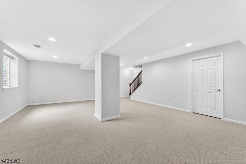 Montgomery Ridge - Residential