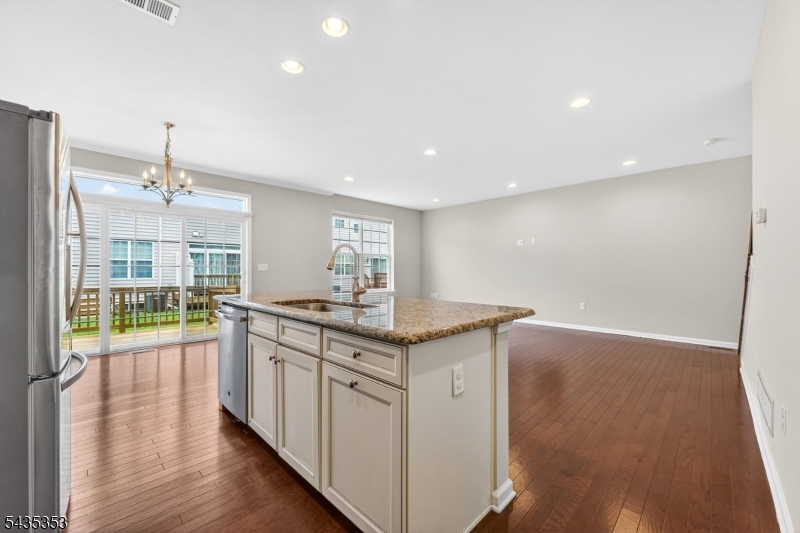 Montgomery Ridge - Residential