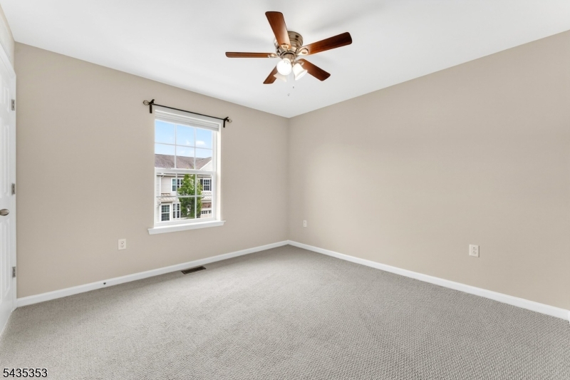 Montgomery Ridge - Residential