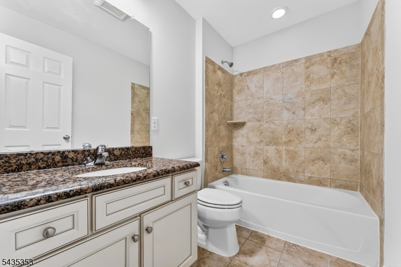 Montgomery Ridge - Residential