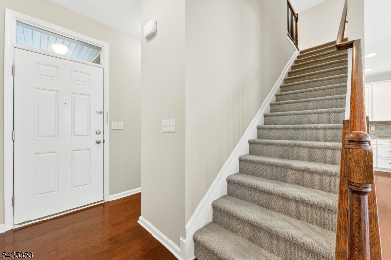 Montgomery Ridge - Residential