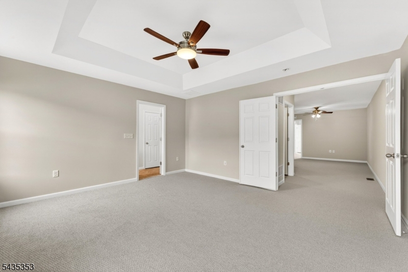 Montgomery Ridge - Residential