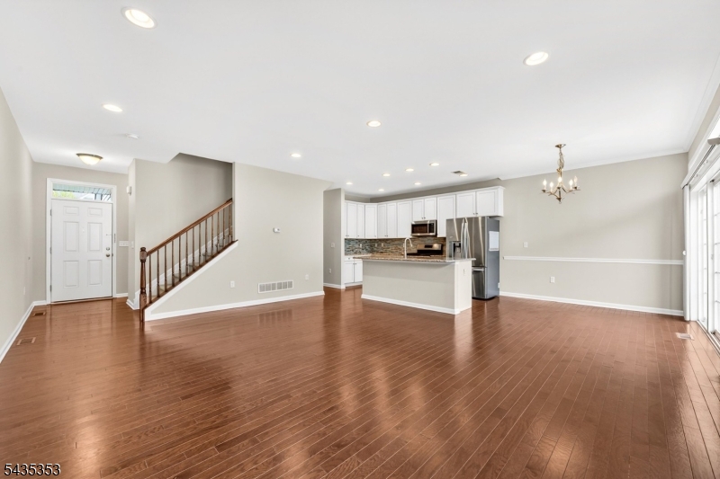 Montgomery Ridge - Residential