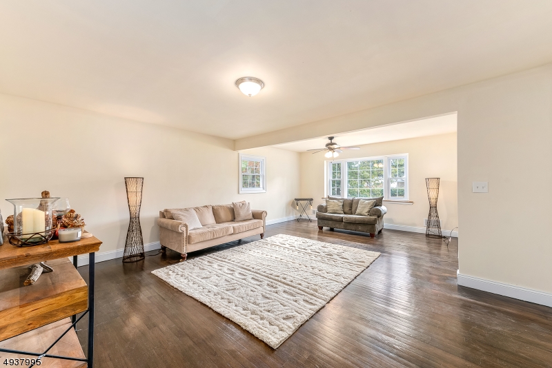 OAK RIDGE - Residential