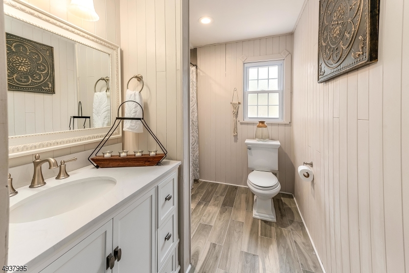 OAK RIDGE - Residential