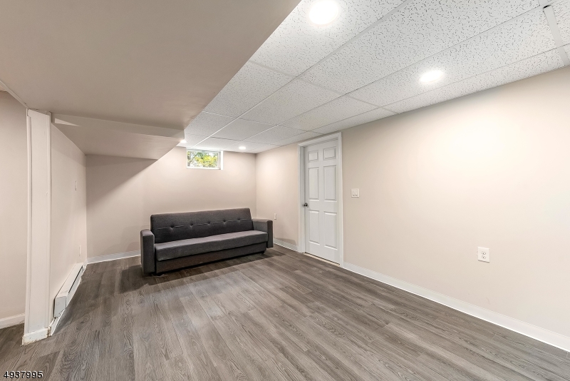OAK RIDGE - Residential
