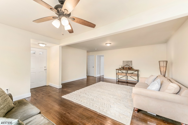 OAK RIDGE - Residential