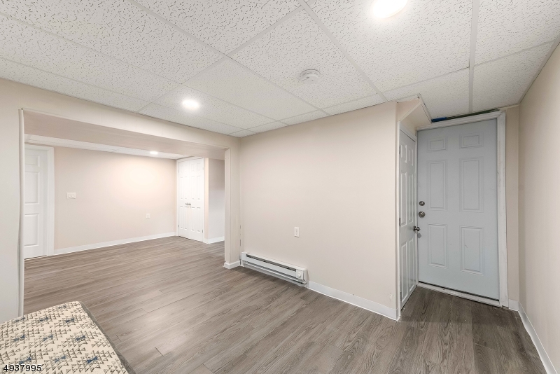 OAK RIDGE - Residential