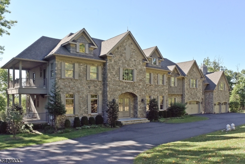 Ashton Woods - Residential
