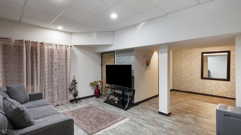 The Cedars - Residential