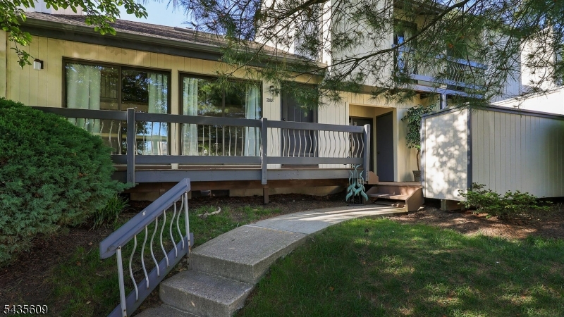 The Cedars - Residential