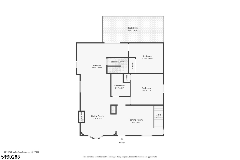 Main image without alt text