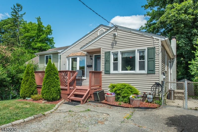 Lake Parsippany - Residential