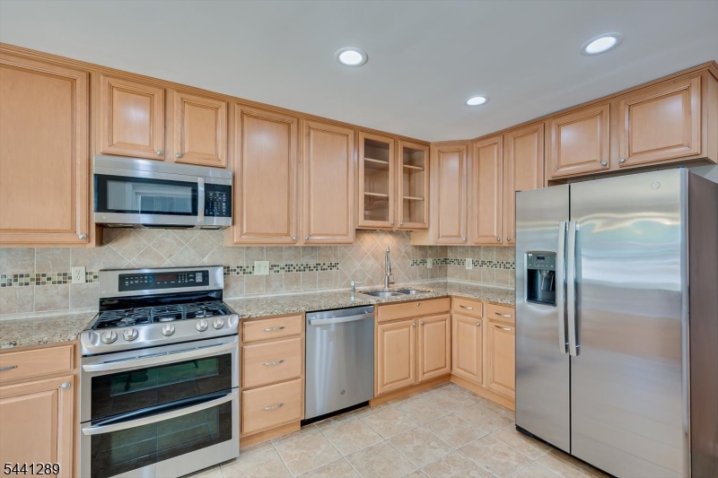 Woodlake - Residential