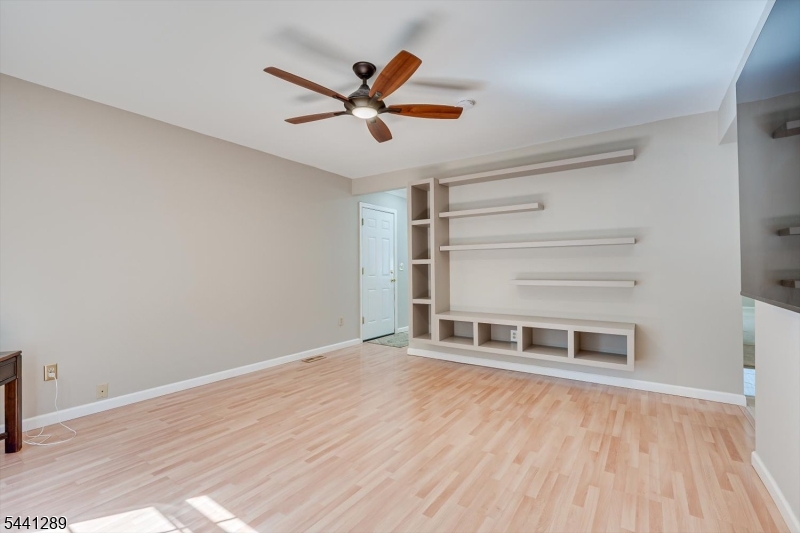 Woodlake - Residential
