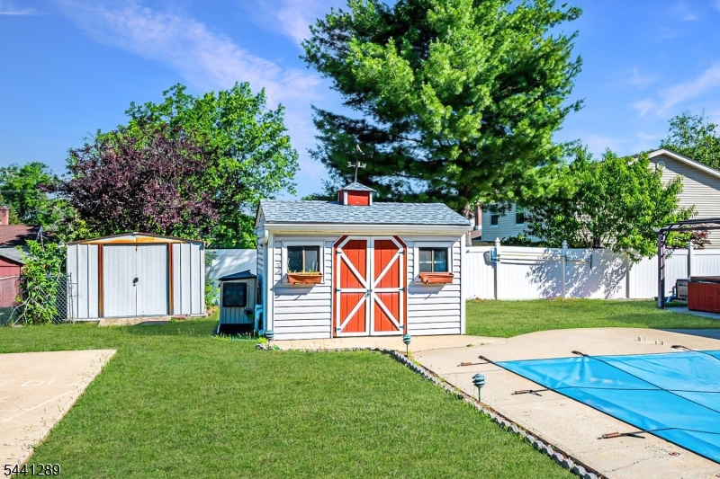Woodlake - Residential