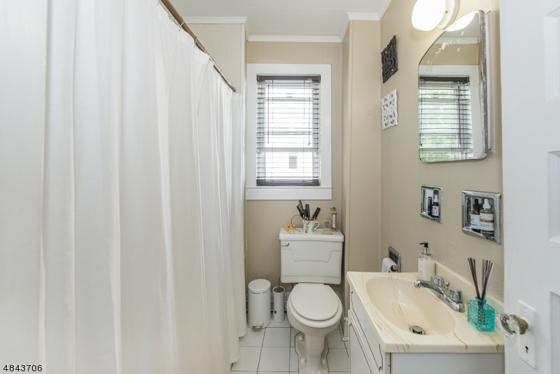 94, 96, 98 Broughton Ave - Residential Income