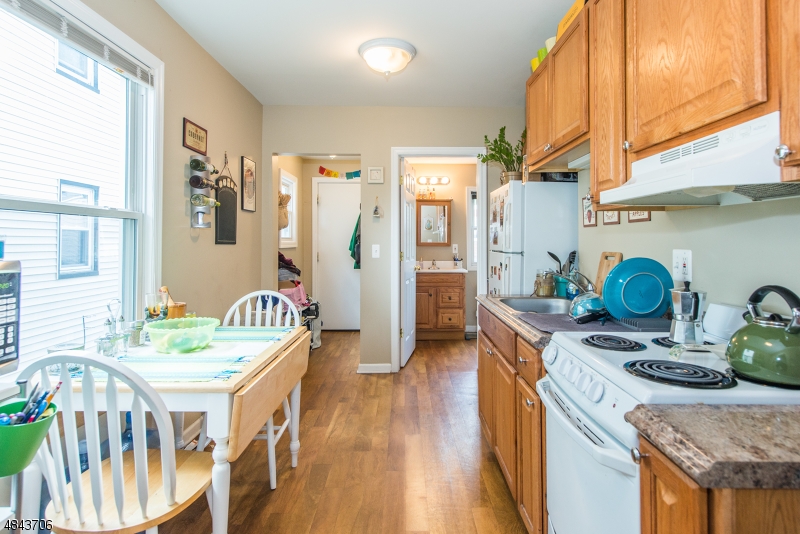 94, 96, 98 Broughton Ave - Residential Income