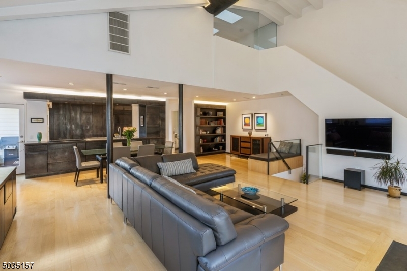 The Moore Estates - Residential