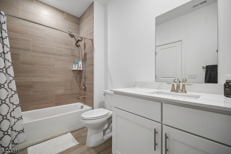 The Parke at Little Falls - Residential