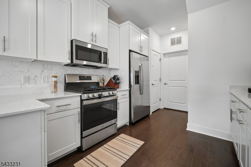 The Parke at Little Falls - Residential