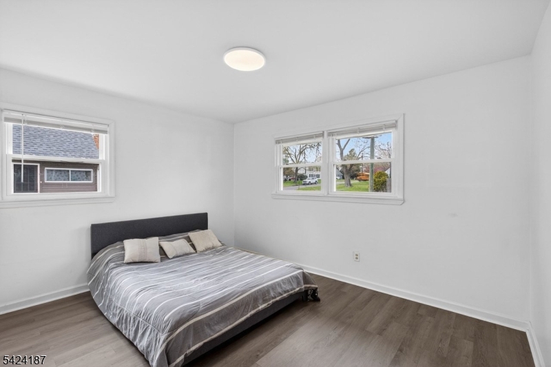 Parkway Village - Residential