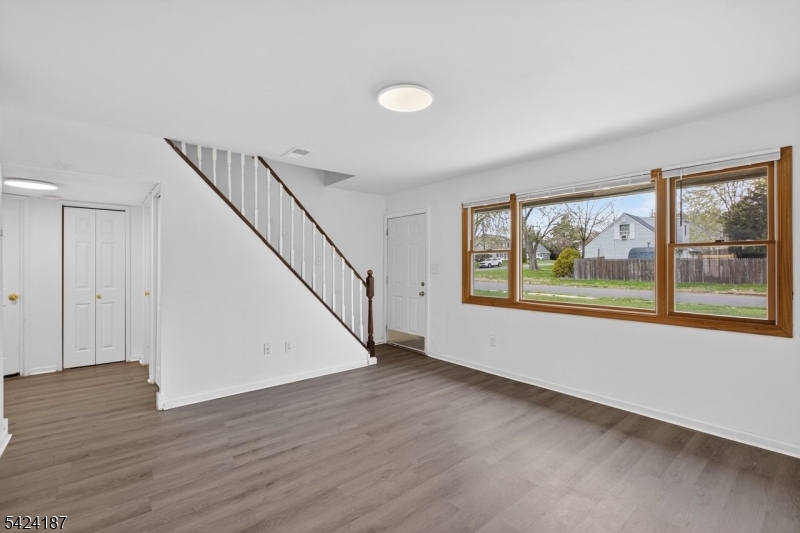 Parkway Village - Residential