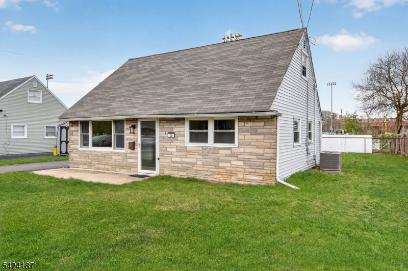 Parkway Village - Residential