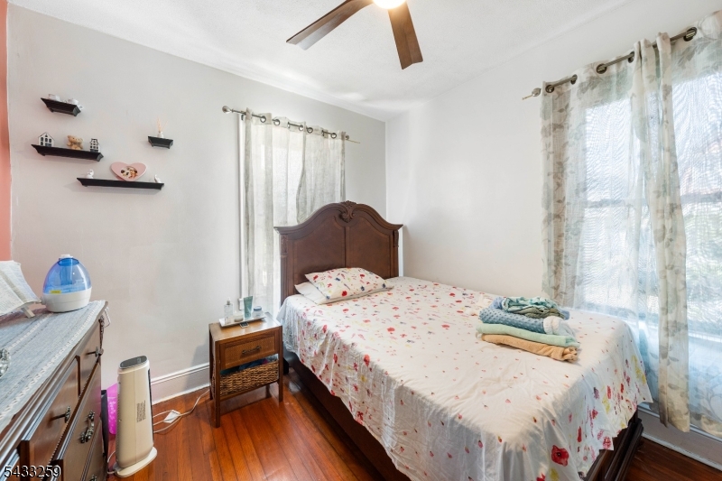 North Elizabeth - Residential Income