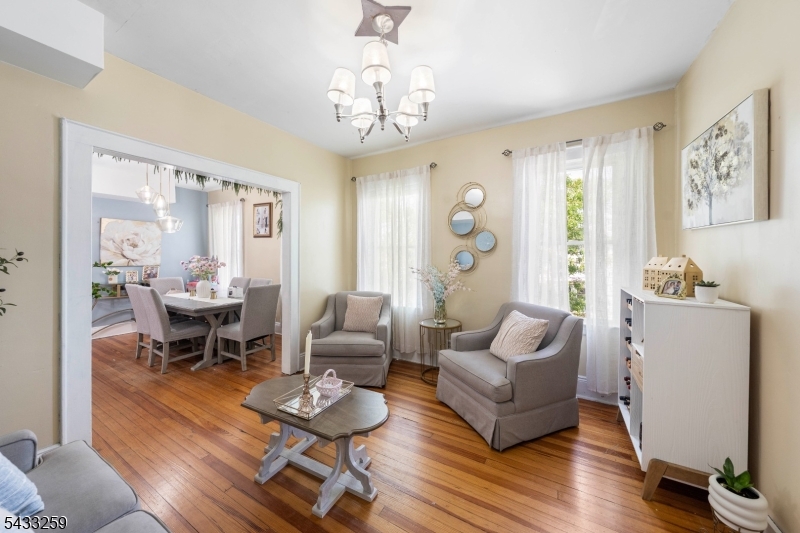 North Elizabeth - Residential Income