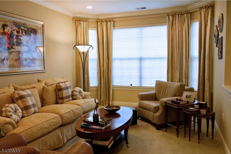 Encore Community - Residential