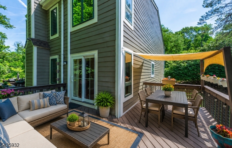 Glen Pond - Residential