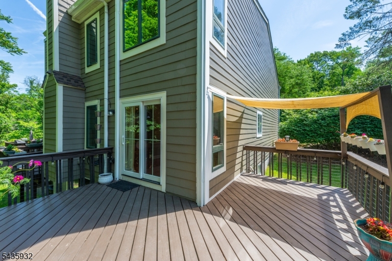 Glen Pond - Residential