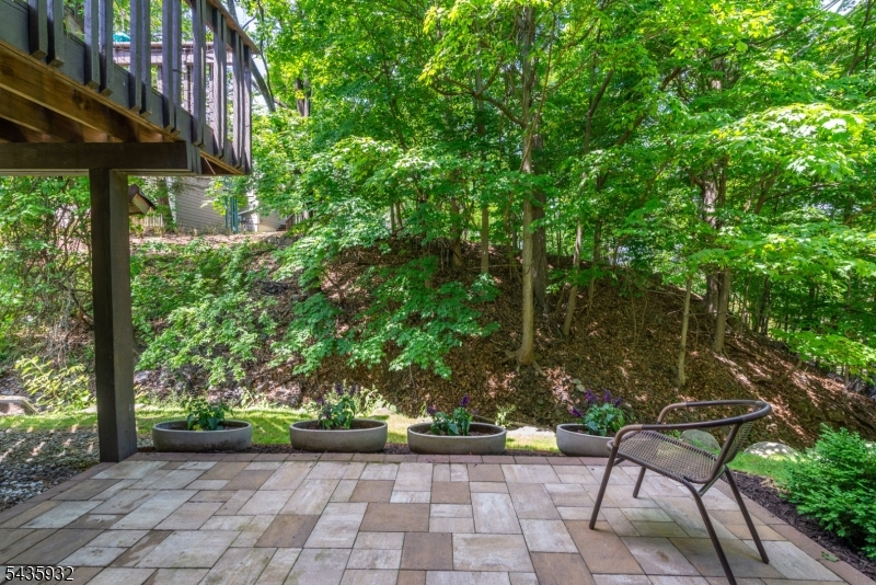 Glen Pond - Residential