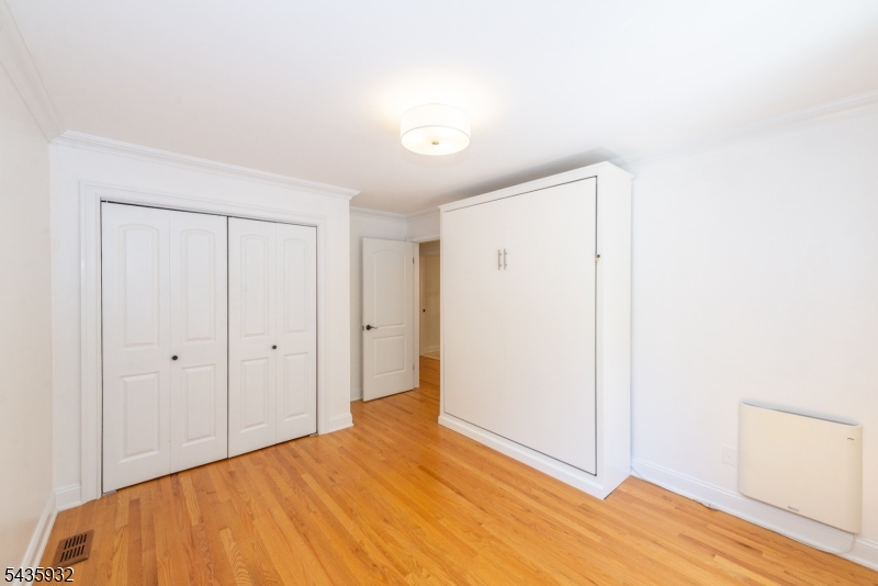 Glen Pond - Residential