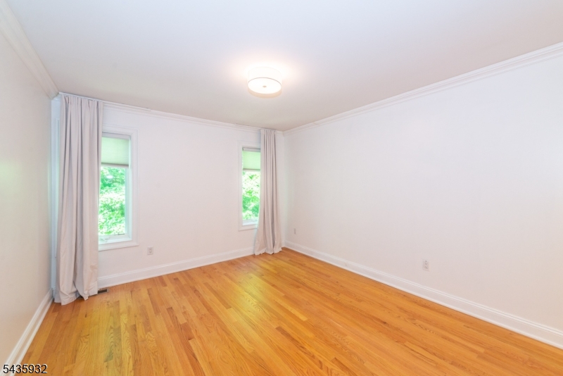 Glen Pond - Residential