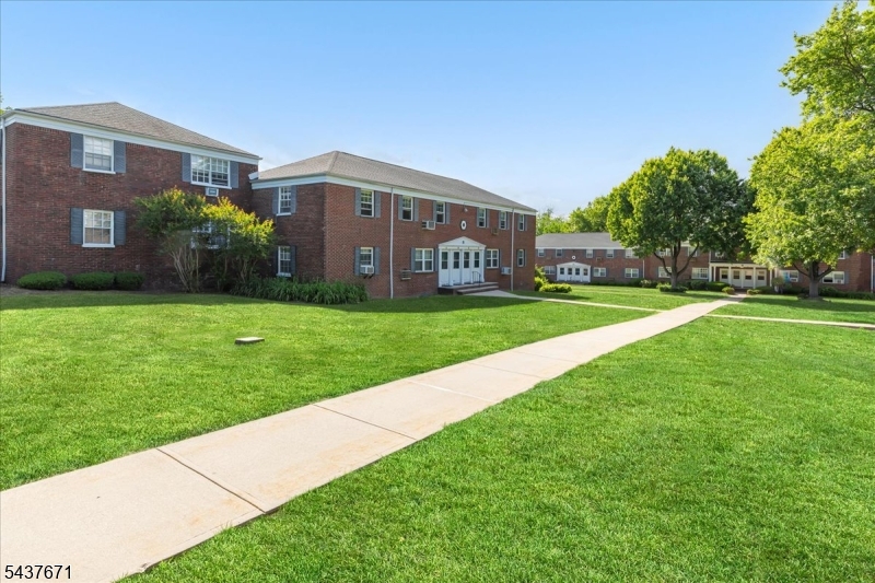 COLFAX MANOR - Residential Lease