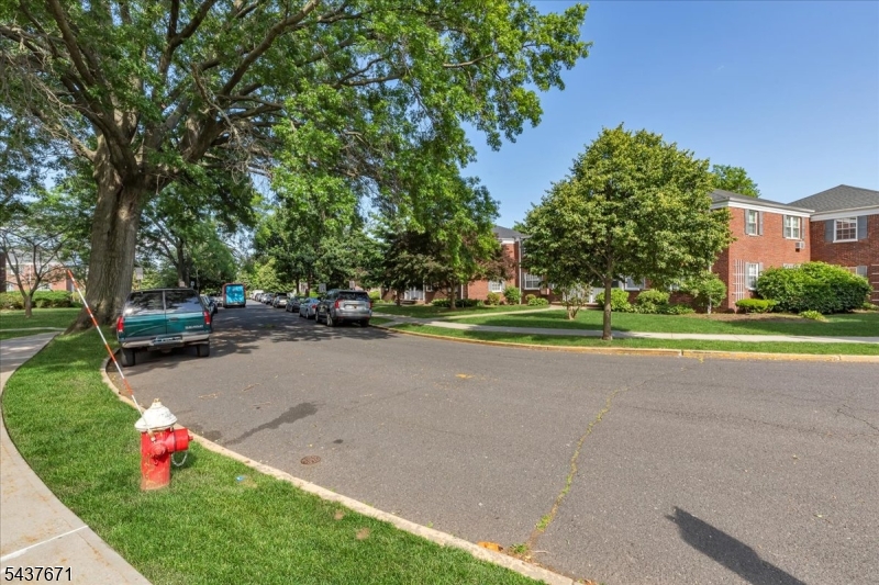 COLFAX MANOR - Residential Lease