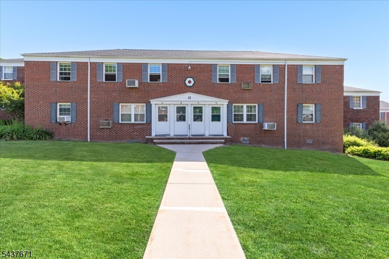 COLFAX MANOR - Residential Lease